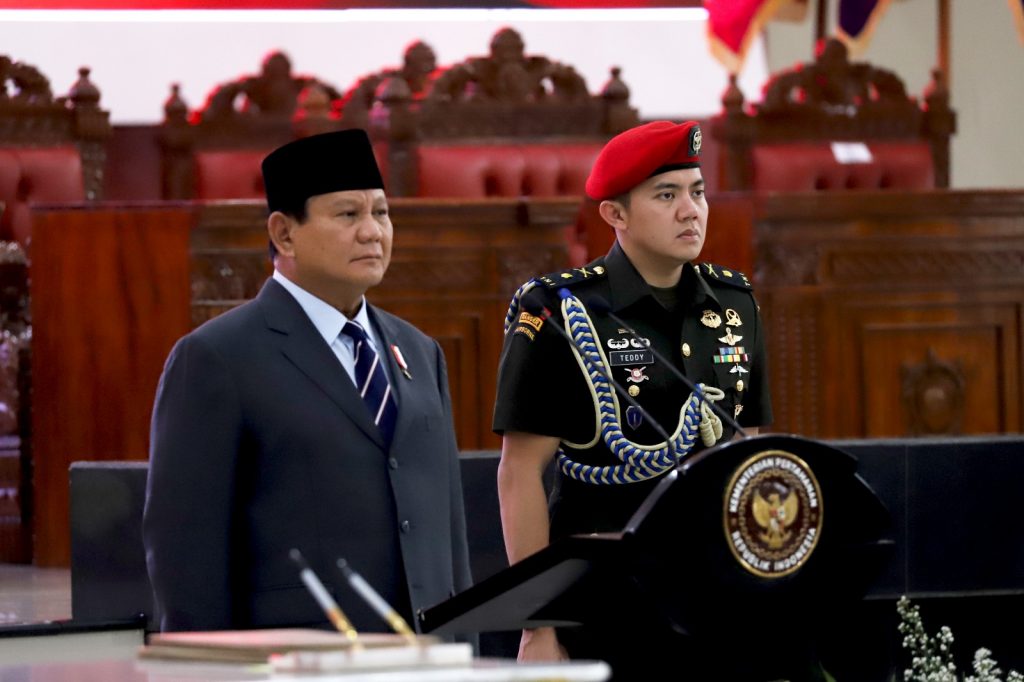 Menteri Pertahanan Republik Indonesia Prabowo Subianto Memimpin