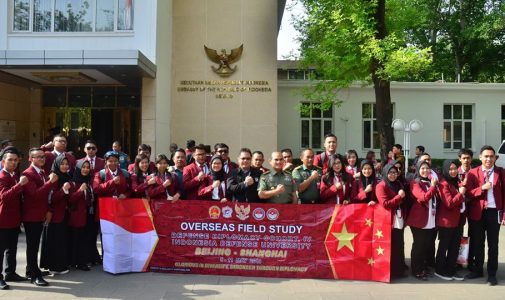 Mahasiswa Unhan Prodi Diplomasi Pertahanan Fakultas Manajemen Pertahanan Kuliah Kerja Luar Negeri (KKLN) ke Negeri Tirai Bambu China