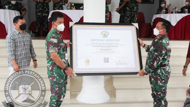 Unhan RI Terima penghargaan Sertifika Akreditasi Institusi “A” Perguruan Tinggi dari Badan Akreditasi Nasional Perguruan Tinggi (BAN-PT).