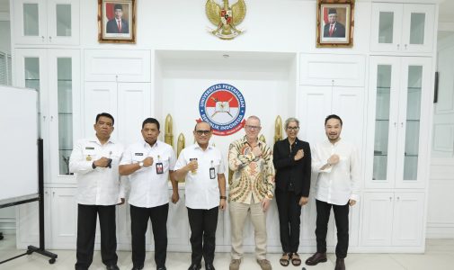 Rektor Unhan RI Terima Kunjungan Delegasi King’s College London 