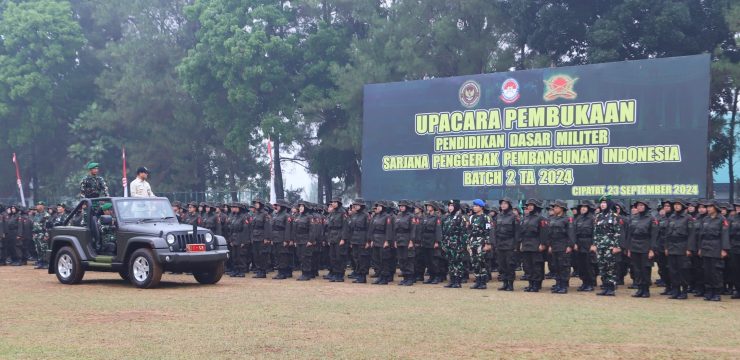 Rektor Unhan RI Membuka Langsung Pendidikan Dasar dan Latihan Militer Sarjana Penggerak Pembangunan Indonesia (SPPI) Batch-II TA. 2024.