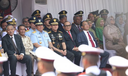 Rektor Unhan RI Hadiri Upacara Penyambutan Menteri Pertahanan RI serta Penerimaan dan Penyerahan Memorandum Menteri Pertahanan RI