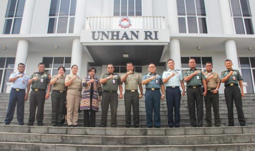 Unhan RI Menerima Kunjungan Courtesy Call Head Delegasi Command and General Staff College (CGSC) Philippines.