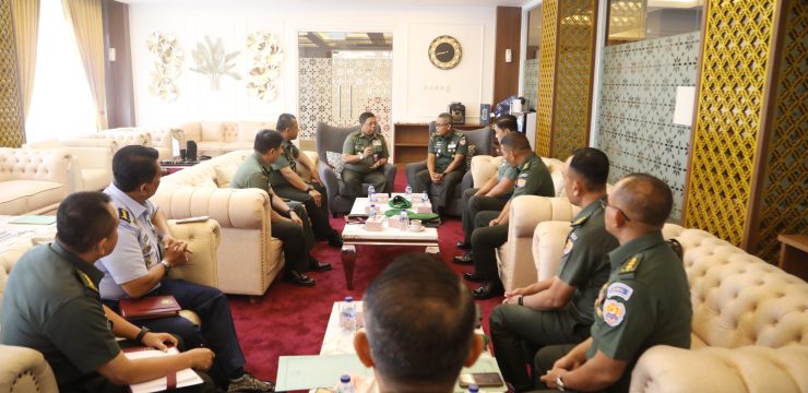 Unhan RI Terima Kunjungan Tim Akademi Militer